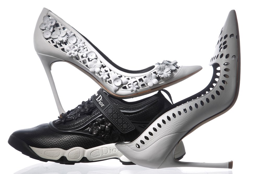 TalkShoes's tweet photo. .@Dior breaks into e-commerce with shoes exclusively available at @Bergdorfs: https://t.co/rq8TrDX6Hz https://t.co/ojRtWJFjeZ