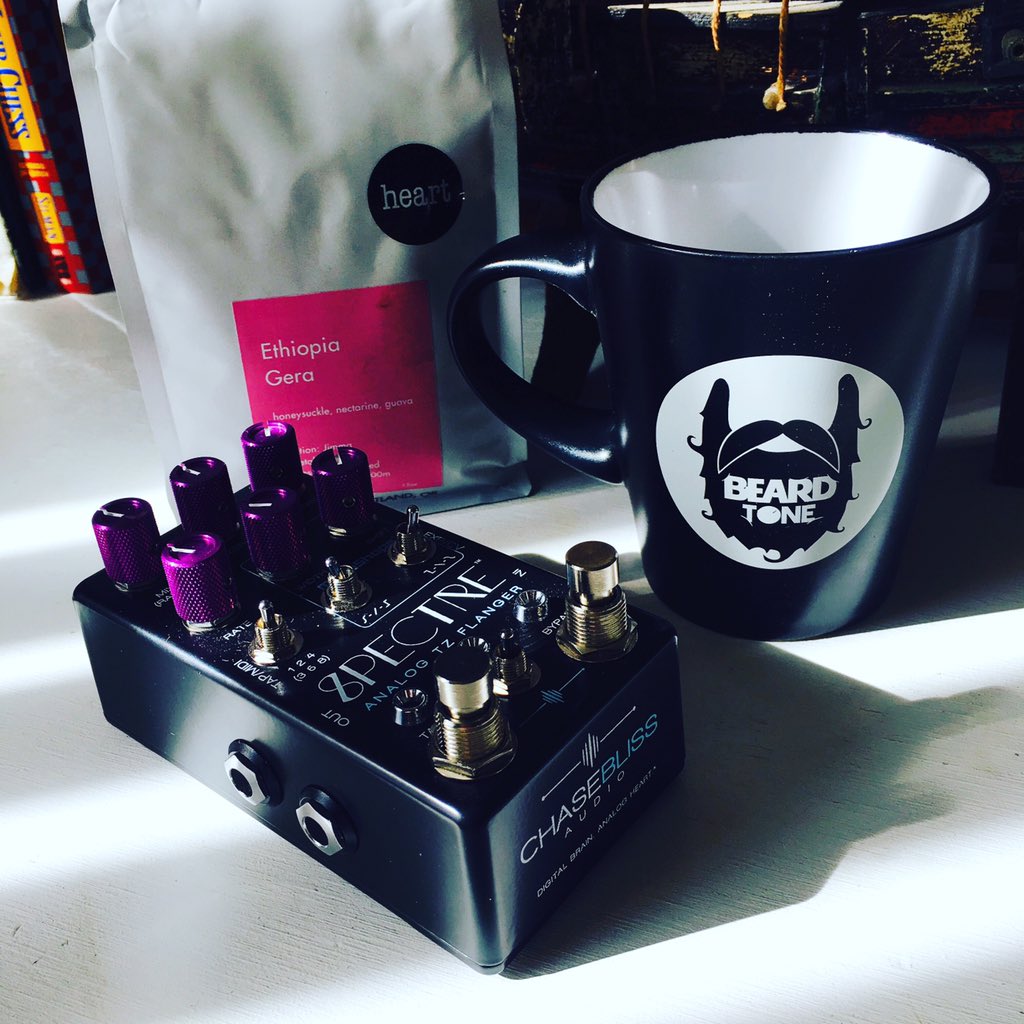effectsbay's tweet photo. RT @BeardTone: It's going to be a good week. #beardtone #mugtalk #coffeetalk https://t.co/6S6zg93Imp