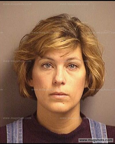 skyecarrington's tweet photo. Realizing I'm the only person in my family without a mugshot.. Yet I'm the worst child.. https://t.co/D5dbItWMsy