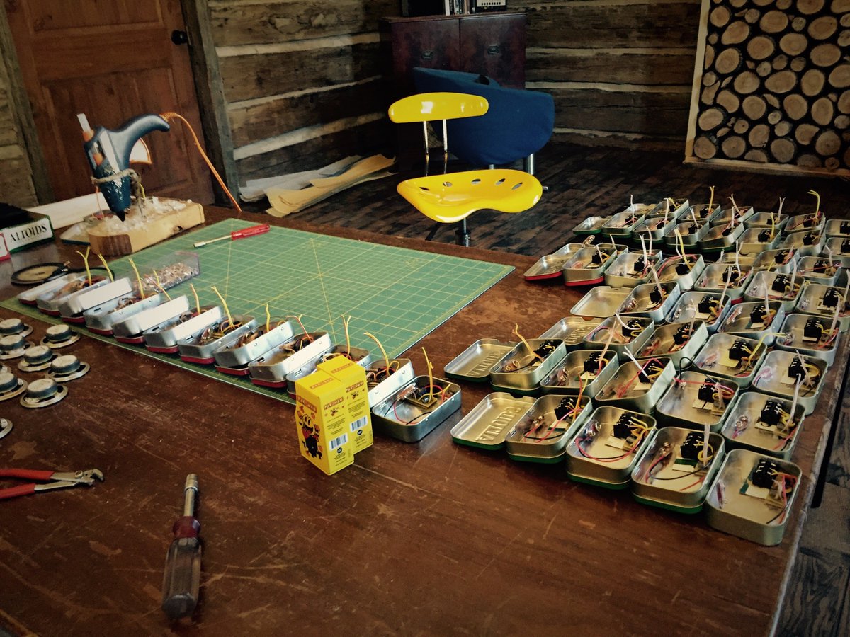 ampoids's tweet photo. Ampoid factory in full tilt! #etsy #EtsyGifts #CoolChristmasGifts #Christmasforthehardtobuyfor https://t.co/sIjqFNRRKJ