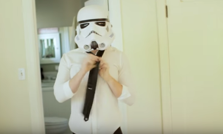 Stormtrooper dad is just like your dad, except he's a solider of the Empire: on.mash.to/1NGjeAd