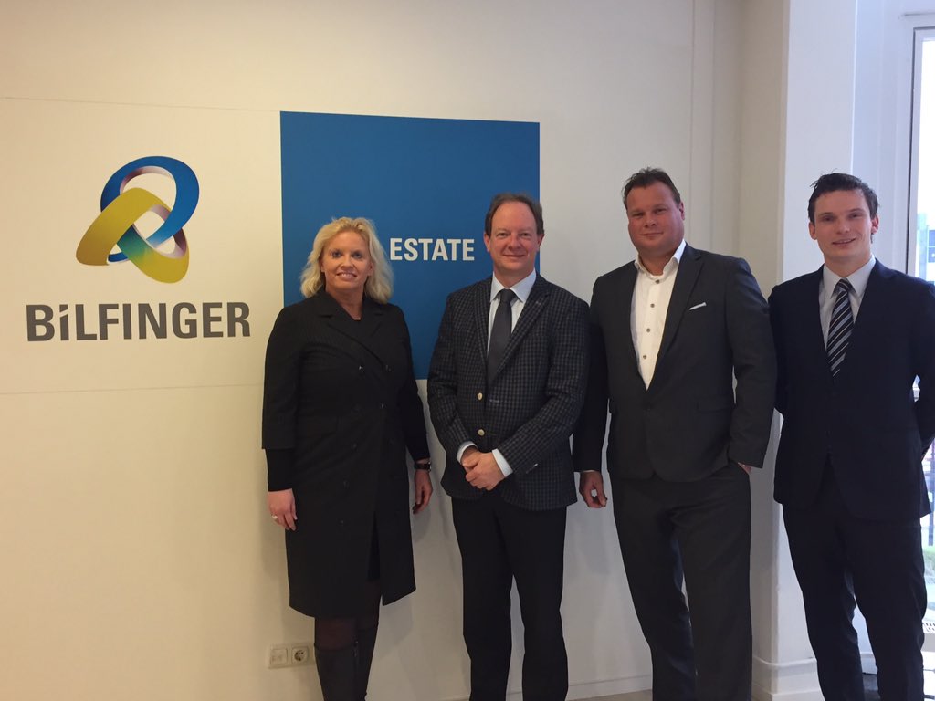 Prettig gesprek vandaag met <a href="/NeVaPNL/">NEVAP</a> leden <a href="/IjzermanMichiel/">michiel72</a> en Huub Snelders <a href="/Bilfinger/">Bilfinger SE</a> in Utrecht met <a href="/correntier/">Cor Rentier</a>!