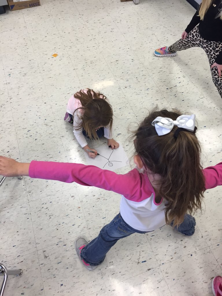 JCSD_HZE's tweet image. Drawing our friends #shapeandform @JCSD_HZEart