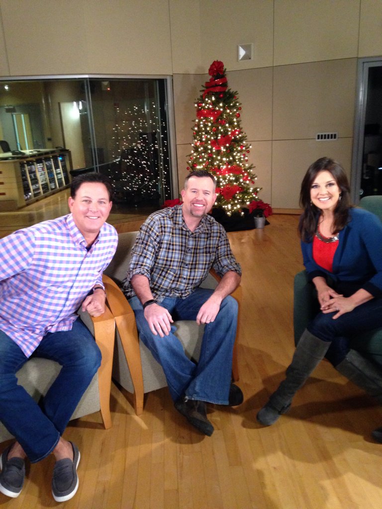 OnePanNan's tweet image. Great fun w/my guest cohosts for @gactv Top 20! @MLBNetwork @TheMayorsOffice @Plesac19 thank u guys! @TangibleVision