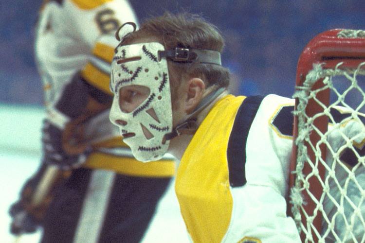 Happy 75th birthday to Gerry Cheevers. Hall of Famer & owner of perhaps the most famous mask in hockey. 