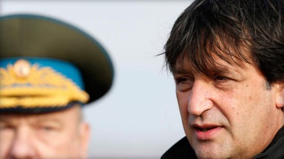 CBSEveningNews's tweet photo. Serbian defense minister fired for making sexist remark to female journalist: https://t.co/NRw6L9pXKG https://t.co/FLt1hfFOjK