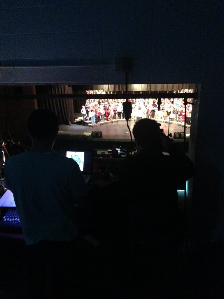 SVMSGain's tweet photo. #formativechat this was my view and post tonight. #christmasprograms https://t.co/buJfdpDVIL