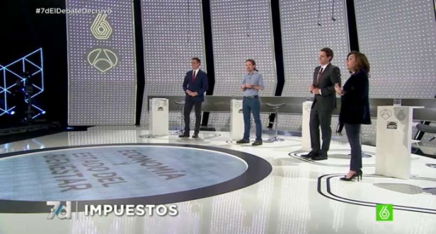 laSextaTV's tweet photo. ▶@Sorayapp:"@Albert_Rivera, quiere subir el IVA a la cesta de la compra" https://t.co/sNcPUOTZPY #7dElDebateDecisivo https://t.co/Fw97jOjnPP