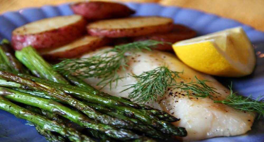LoveyourFish's tweet photo. I feel some foodie loving coming on tonight...Oh yeah... #Eatmorefish #foodie  #foodporn #love https://t.co/CpasuZvLJB