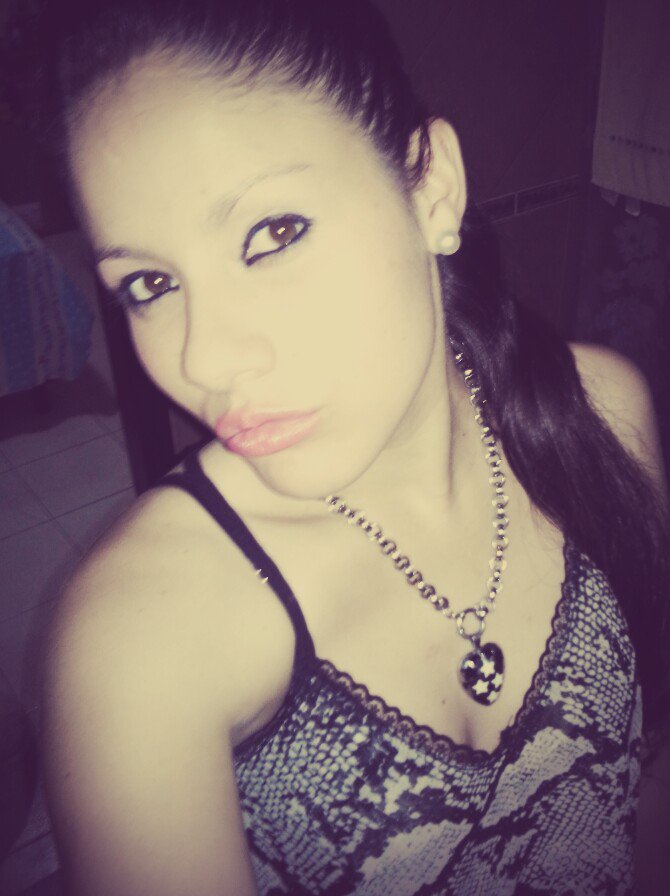 GiselChamorro02's tweet photo. Vale la pena esperar, por lo q vale la pena tener! 😉 https://t.co/w2UUYd2vJF