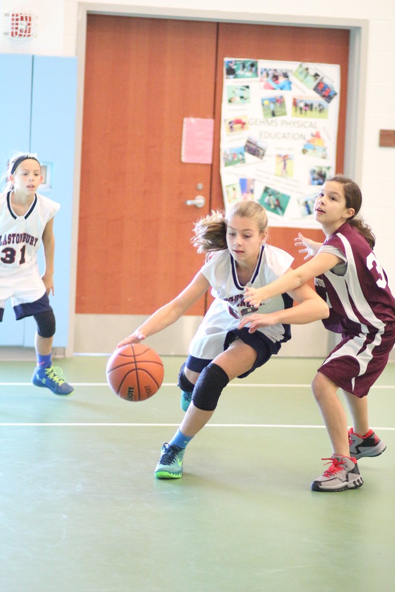 cwphotographyct's tweet photo. Drive to the hoop... thats what we do! #gbahoops @ATTACKinCT https://t.co/3IiyXBP7I6