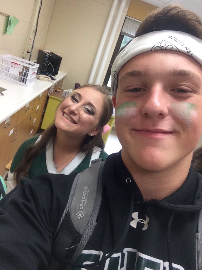 bicolenarlow's tweet image. happy birthday kid☺️❤️🎉🎈 you&apos;re a whole 7 years old!!!! hope you had a great day #sohack @HaldaneHayden