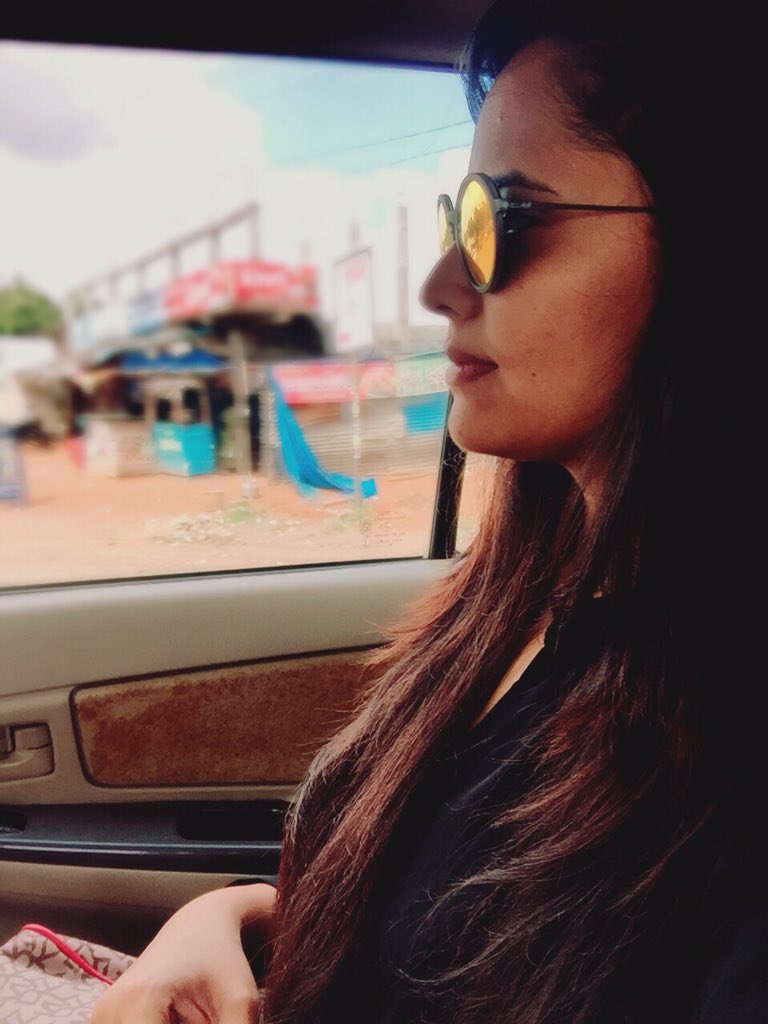 anusuyakhasba's tweet photo. I am me.. Take it or leave it!! #beliefInOneself #RespectOneself Gooood Morniiiiingg!!ππ https://t.co/cvsSZsWeYm
