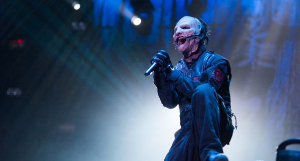 Happy Birthday Corey Taylor!! 