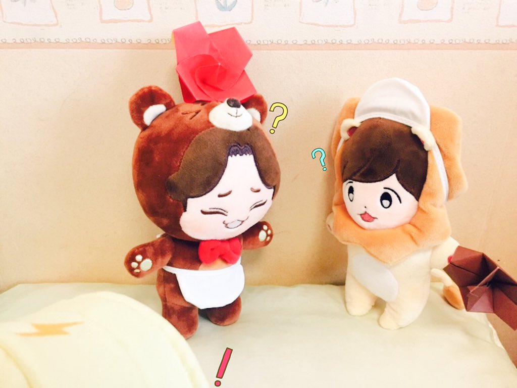 exosaranghaeTT's tweet photo. 죤대 마망이 꽃달아죠따~-w-
오~난 사진기저따'ㅅ'
잘 찾아와꾼! 형아들! (??
체체와또~ 하프체체에요!
끄아 동생와따 넘죠아>w<
뀽뀽이가 사진찌거쥴게~'ㅅ'
ㅇwㅇ고마어요형아♡#하프체니 https://t.co/fUDZnDy4zR