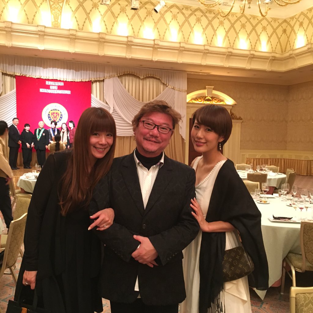 守永真彩 V Twitter 昨日 パーティで声優の 茶風林 さんとお逢いしました 名探偵コナン の目暮警部や ちびまる子ちゃん の永沢くん ハリポタ のスネイプ先生 サザエさん の波平などを担当されてる凄い方 でもとっても気さくで優しい方でした 守永真彩 V Twitter 昨日 パーティで声優の 茶風林 さんとお逢いしました 名探偵コナン の目暮警部や ちびまる子ちゃん の永沢くん ハリポタ のスネイプ先生 サザエさん の波平などを担当されてる凄い方 でもとっても気さくで優しい方でした