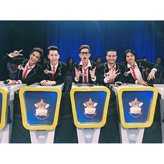 RTHJember_'s tweet photo. "Kami dari keluarga besar RUSDIANTORO #kangenCCC @transtv_corp @karaokestarttv" - via IG @rafaell_16 #WeWantCCC4 https://t.co/zv6ojfmFOW