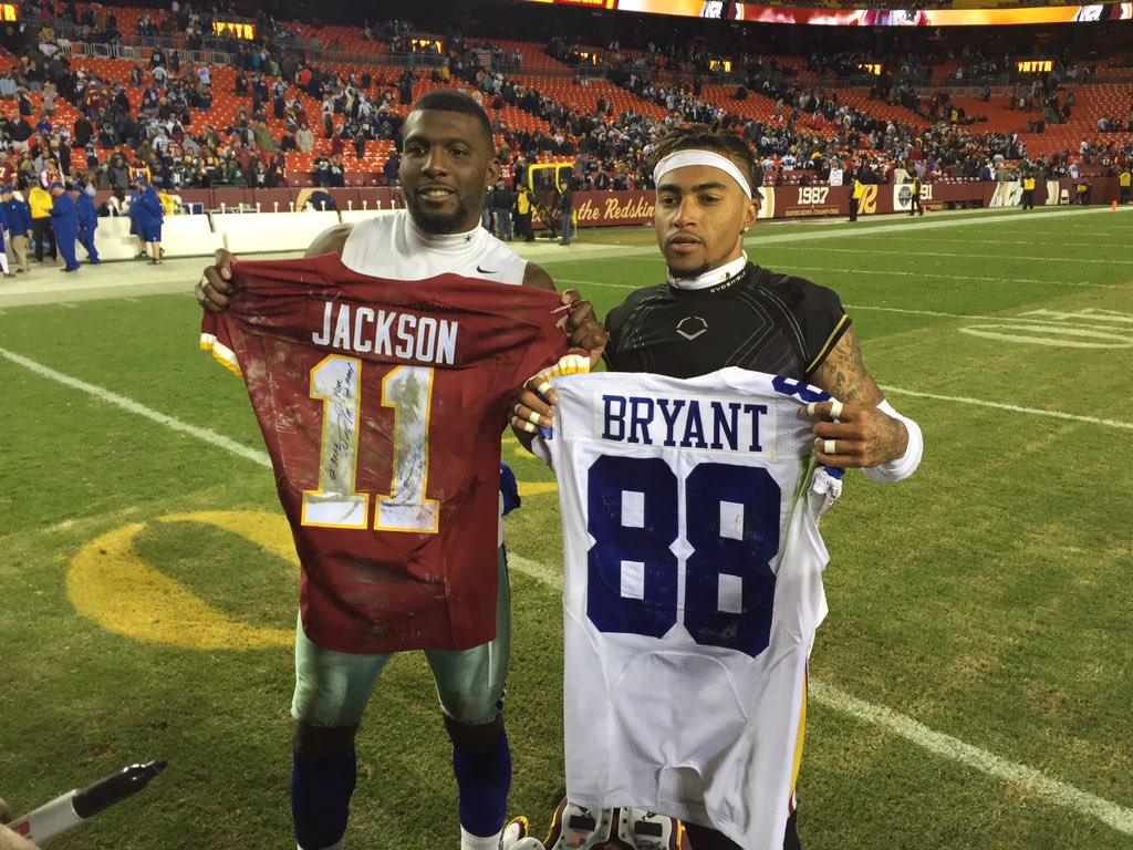 Dallas Cowboys on X: .@DezBryant and @Earl_Thomas swap shoes and jerseys  after the game #DALvsSEA  / X