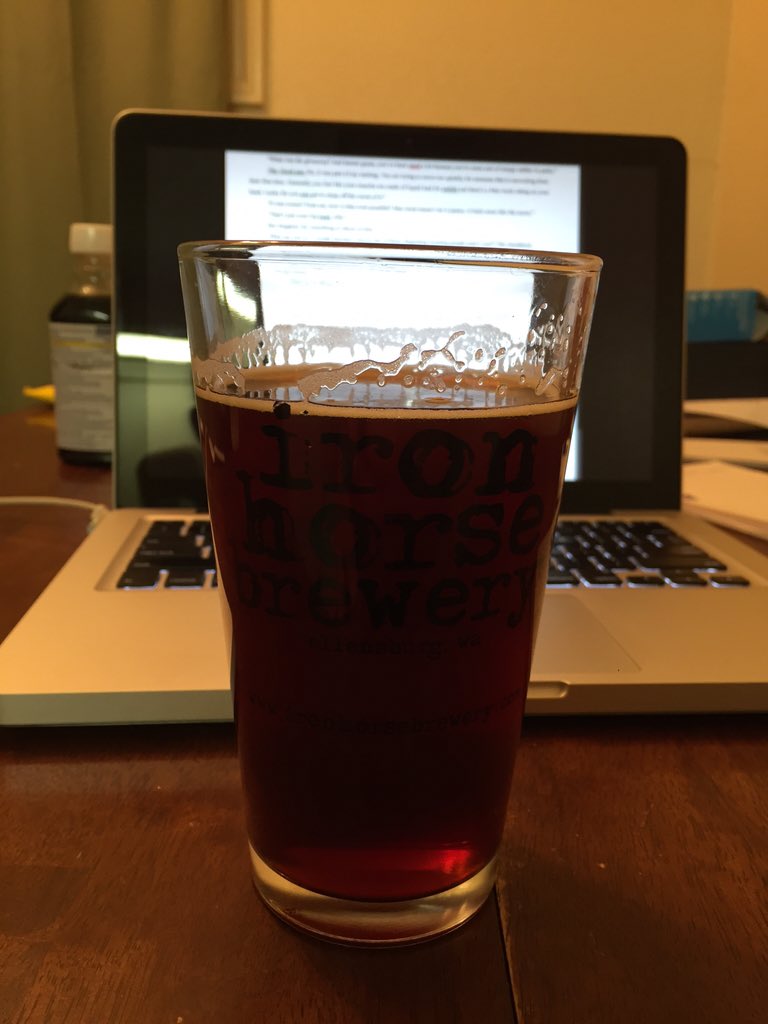 TSDayAuthor's tweet photo. Writing and good beer. #ThisIsTheLife #amwriting https://t.co/RyCflByuoO