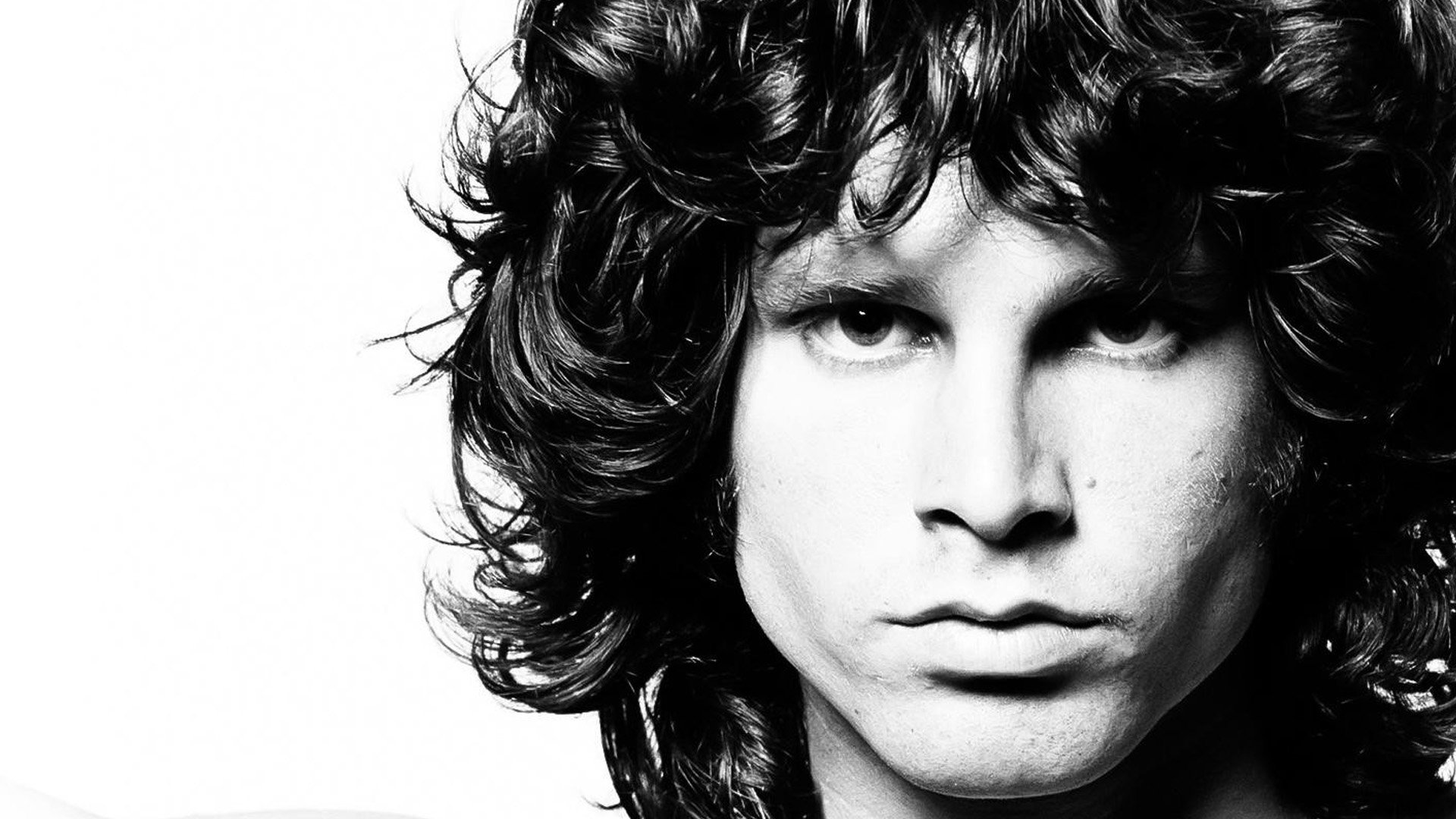  Happy Birthday to one of the most beloved musicians of all time, Jim Morrison ! 