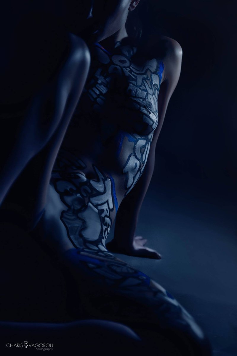 Edmon1419's tweet photo. More from the bodypaint project.!!:)
#edmon1419 #graffitiart #naked #art #bodypaint #artwork #photography https://t.co/CI1OW7DrUb