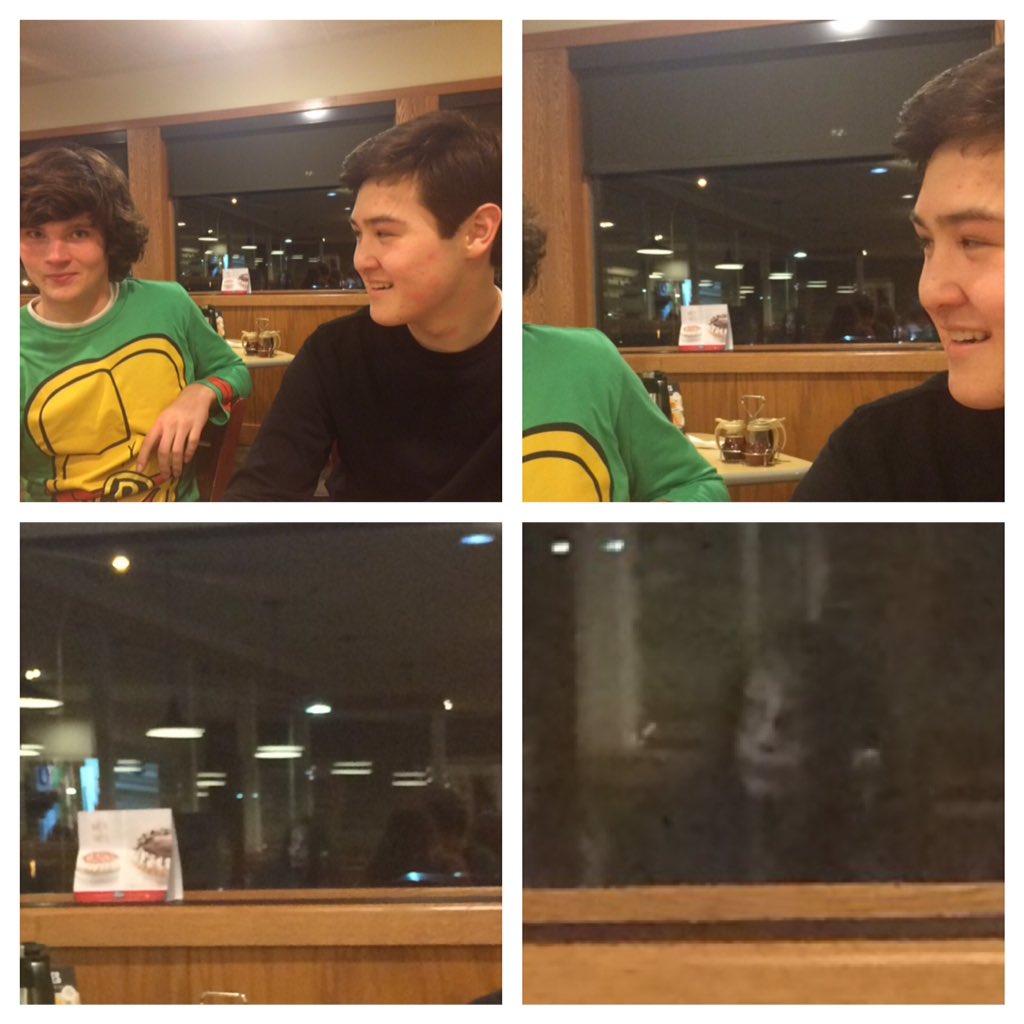 awkward_lama's tweet photo. When you causally zone out and then you low key shit your pants https://t.co/8FHayhQ305