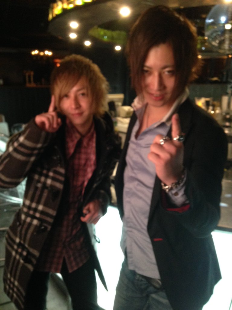 愛本店 愛本店 壱志煌 にのまえしこう ほすほすの撮影に参加してまいりました かっこよく撮れてるかな 掲載お楽しみに 愛本店 ホストクラブ 歌舞伎町 輝里主任 Groupdandy ほすほす T Co D6jtp9obkz