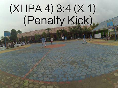 osis8crew's tweet photo. Pertandingan 20 class meeting SMAN 8 Bandar Lampung dimenangkan oleh XI IPA 4. Congrats.. https://t.co/AxlcUNRCnd