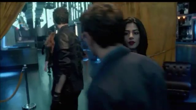wondersofmin's tweet photo. SIZZY #HEARTBLOWN #BeyondTheShadows #Shadowhunters @ShadowhuntersTV @EmeraudeToubia @arosende https://t.co/SKHFNgDglb