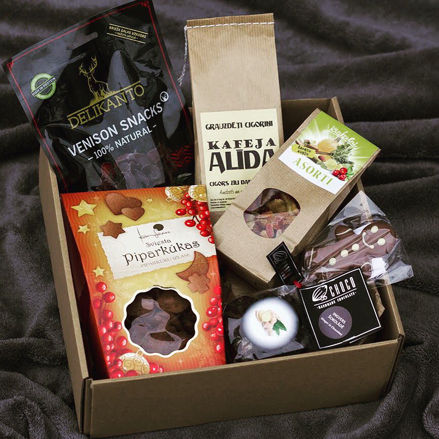 BalticBox's tweet image. Vēl tikai nedēļu vari pasūtīt gardās BalticBox Ziemassvētku dāvanas.
Pasteidzies, nenokavē!

balticbox.lv/collections/pi…