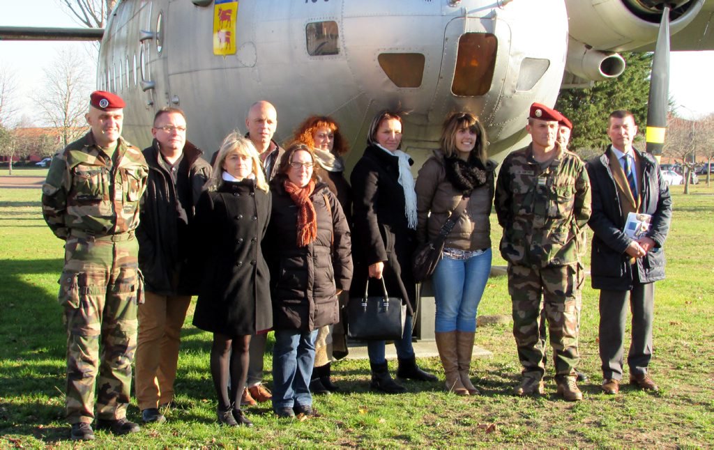 OpexNews's tweet image. Le 1er RCP se penche sur la reconversion de ses soldats - ladepeche.fr/article/2015/1… #Pamiers #1erRCP #militaire