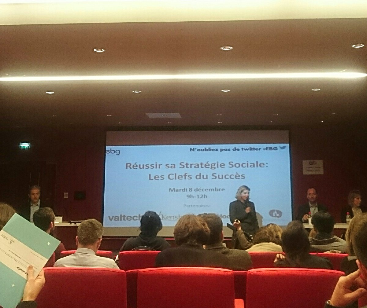 AureliaPioget's tweet photo. Conférence #EBG  sur la stratégie sociale. #socialmedia #communitymanagement https://t.co/N3dN4IHQrt