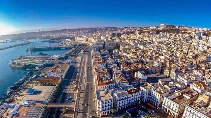 #Jumiaalgerie vous souhaite une agréable journée! 
#Algerlablanche