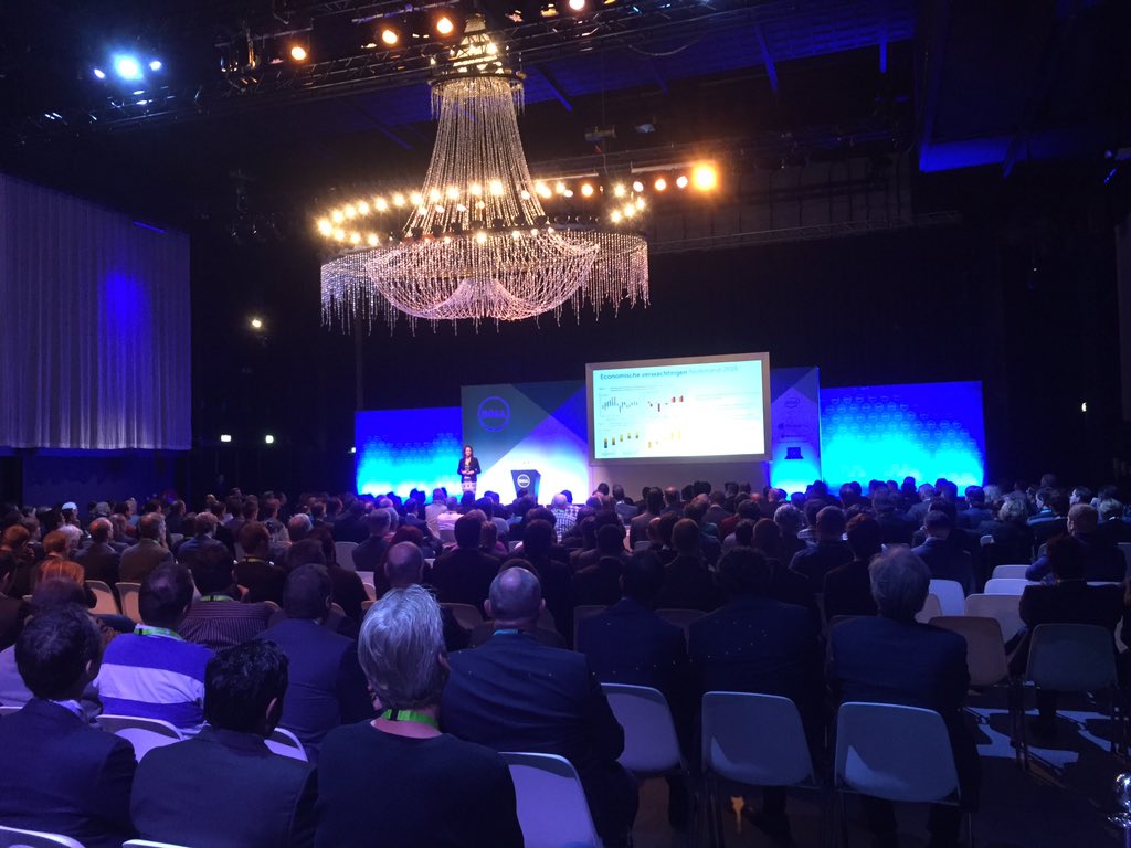 JordiPMM's tweet photo. Dell Solutions Tour keynote: Is your business future ready? Jeannine Peek on stage. #DellST15 https://t.co/laaagDLqti