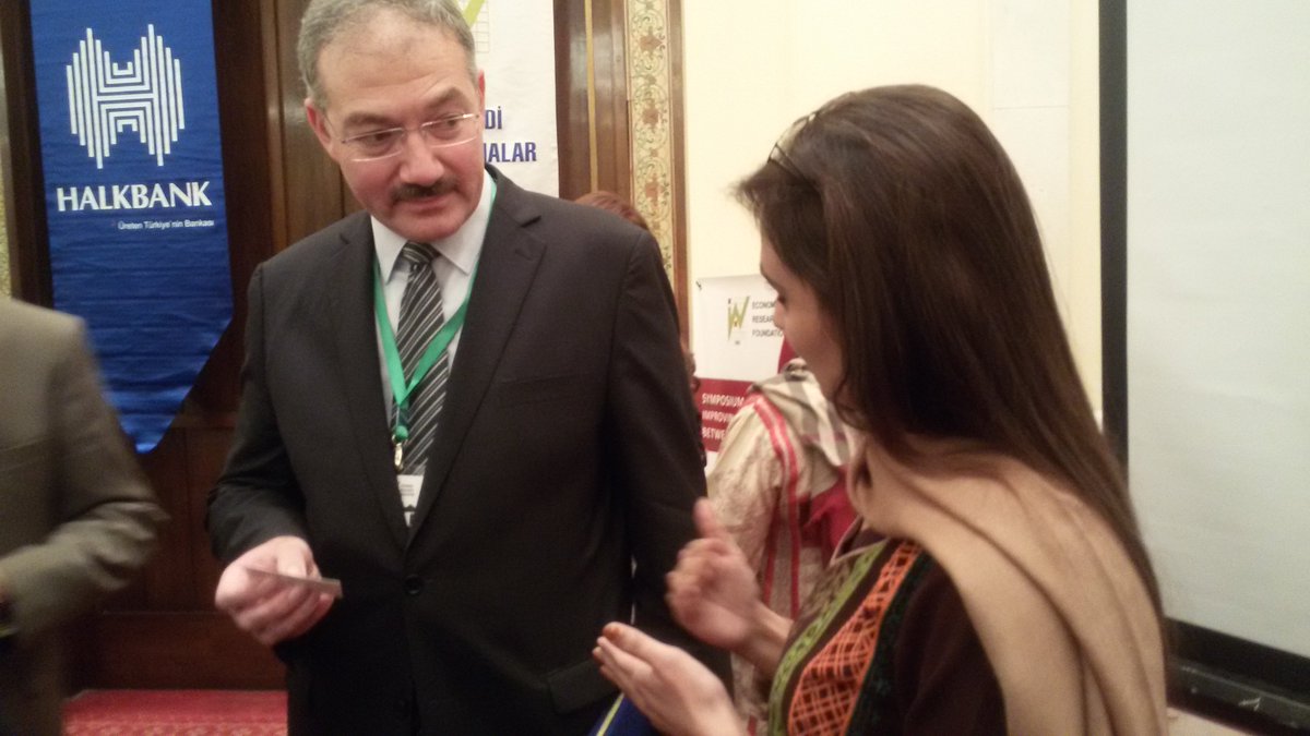 TransparentHand's tweet photo. CEO Rameeza Moin pitching the idea of Transparent Hands to #Turkish ambassador at #PakTurkSymposium @tsbpk #Pakistan https://t.co/YhJw0OFdl7