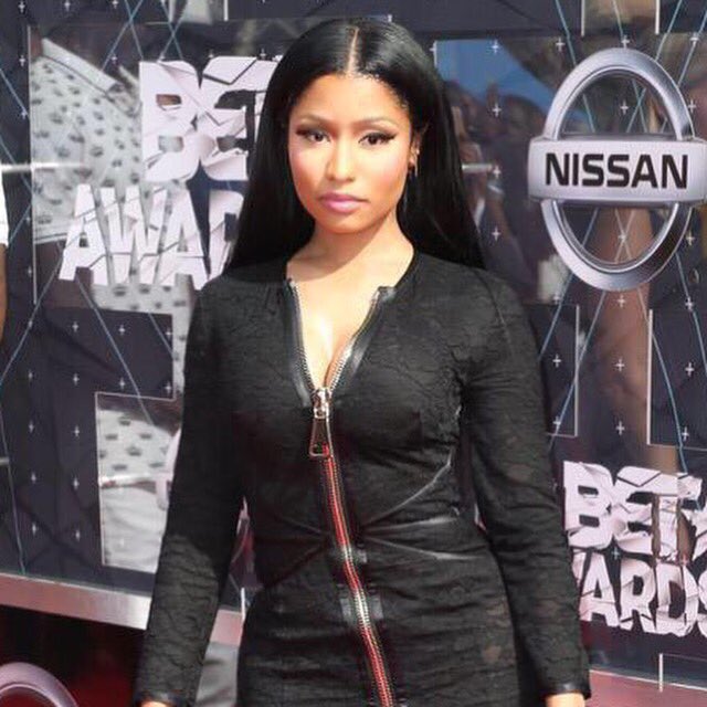 Happy muh\fuckin\ birthday to the baddest, the genuine, the lovely NICKI MINAJ. I love you!!!   