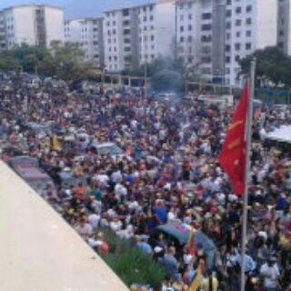 leoperiodista's tweet photo. Celebración en Mérida por triunfo democrático en elecciones parlamentarias https://t.co/1Cbd5JOumG