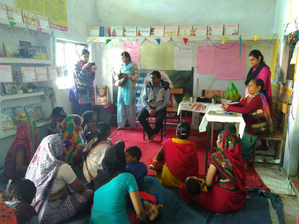 eSHEShakti's tweet photo. ESHE #lifestyle coach is educating #mothers of #malnourished #children. #retail #incentives  #engagement are the key https://t.co/pUPGVcAAZk
