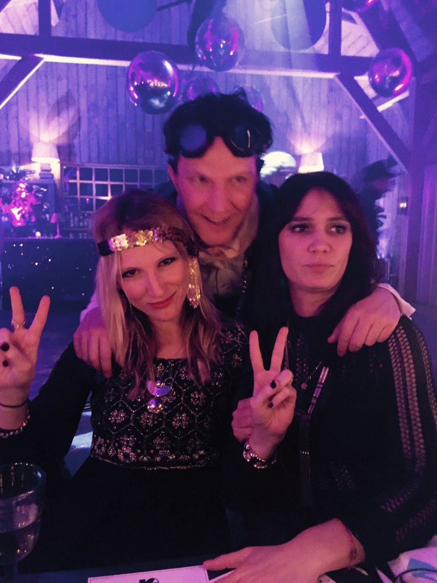 zannahhodson's tweet photo. Paaaaaaarty #goodtimes #studio54 #aboutsaturdaynight #LOVE #friends #sohofarmhouse https://t.co/fA23SdDGEW