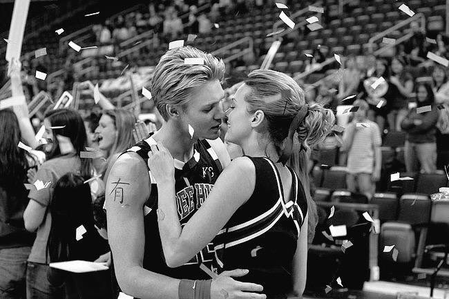OTHdiary's tweet photo. "It's you. You're the one I want next to me when all my dreams come true." https://t.co/vmy929lbB4