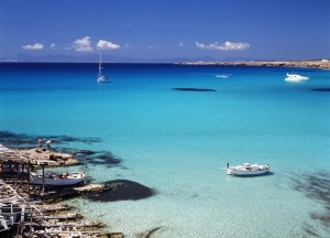 PicknPay's tweet photo. Discover Spain on-board a sailing boat! #PnPTravel https://t.co/mzoheb0cPV https://t.co/UwJCIaU17M
