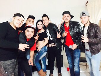 anyyglez02's tweet photo. #bandaimpresionantedemonterrey ! #cupidoestaborracho 😊👏🏻 https://t.co/IdI2lRhtug