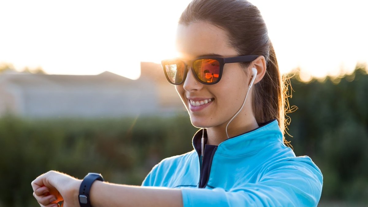 resistrack's tweet photo. The Top 10 Health Gadgets of 2015 - https://t.co/AROSTA8XB6 https://t.co/HOC8geABUL