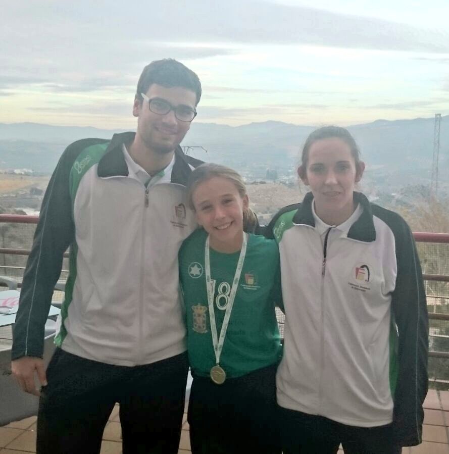 CDRaCa's tweet photo. Nuestros 3 representantes al término del Campeonato de Andalucía Mini.
#CASEBA15 https://t.co/qzYPW3UhA1