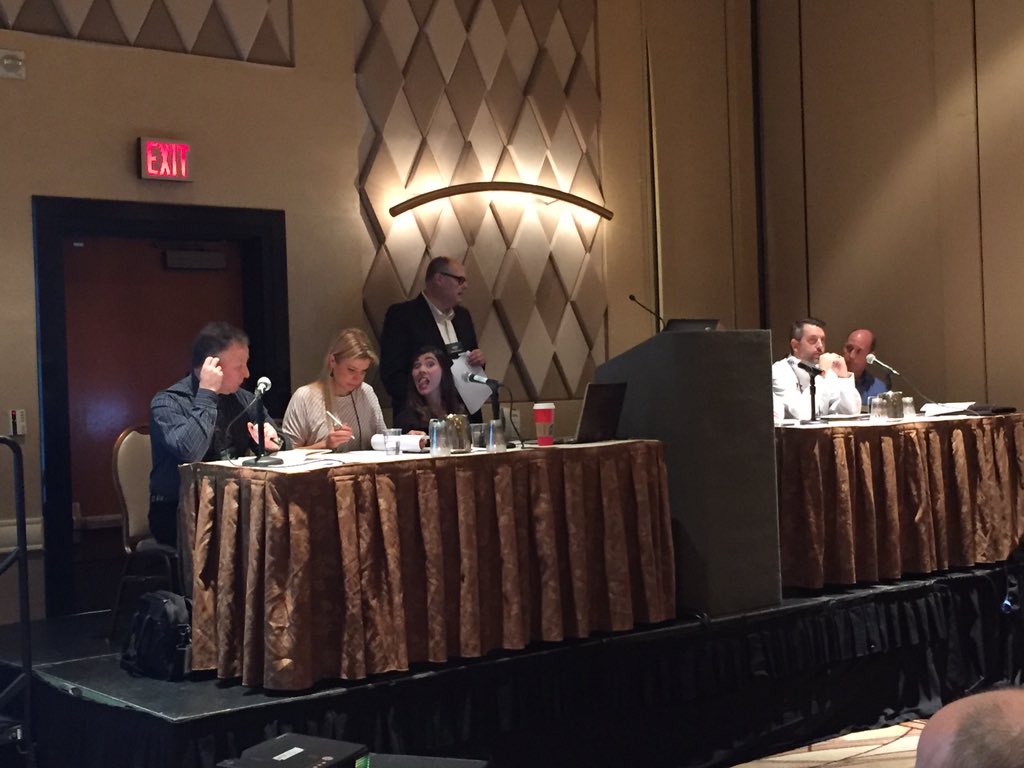 airshowcanuck's tweet photo. #ICAS2015 60 Social Media Tip in 60 minutes with Ric Peterson ICAS 2015 https://t.co/eebHpOcpKB