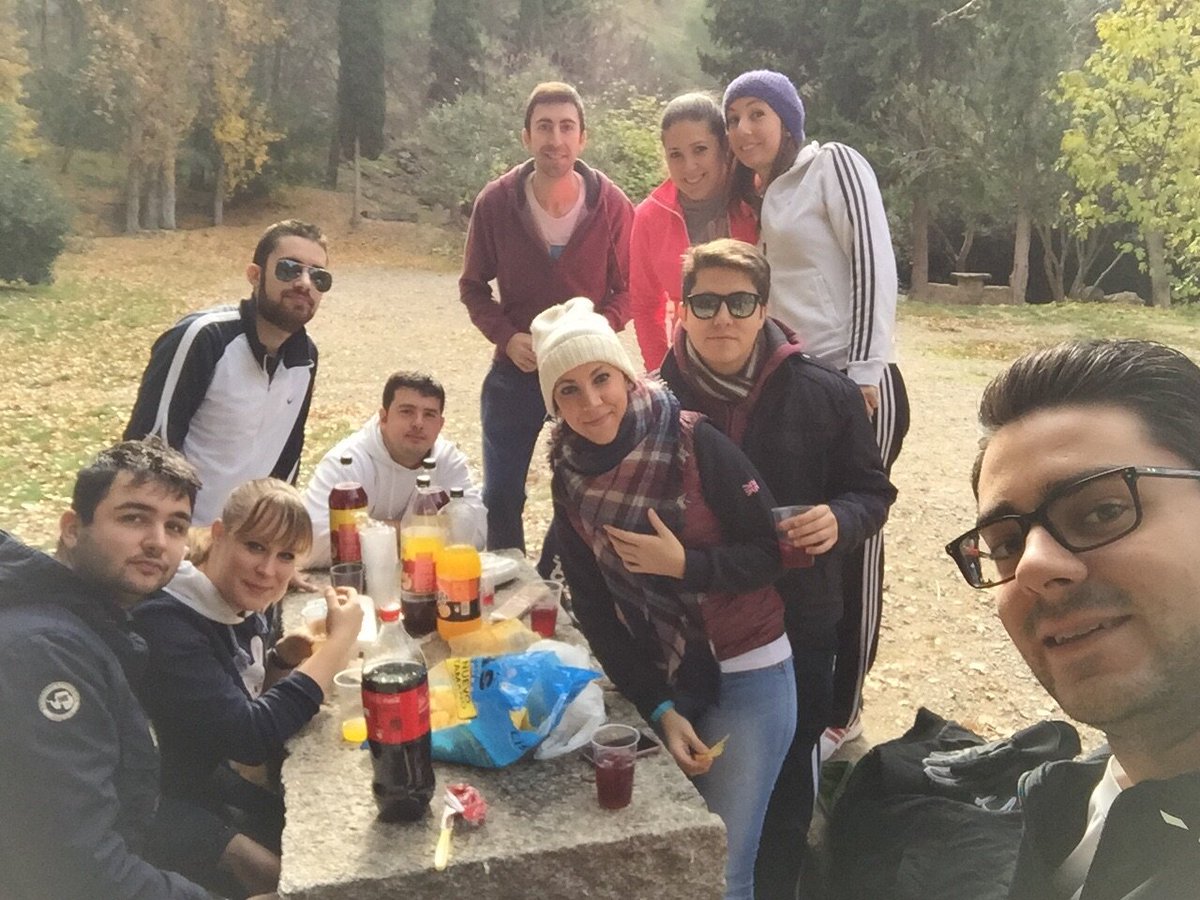 MiniMery7's tweet photo. Con amigos,lo mejor!@Mayka502 @92_pcampos @francis91_ares @juantrianero24 @nelitajl @mcarmen_26 @Copado_B @Crueise https://t.co/Wlgp9qetZs