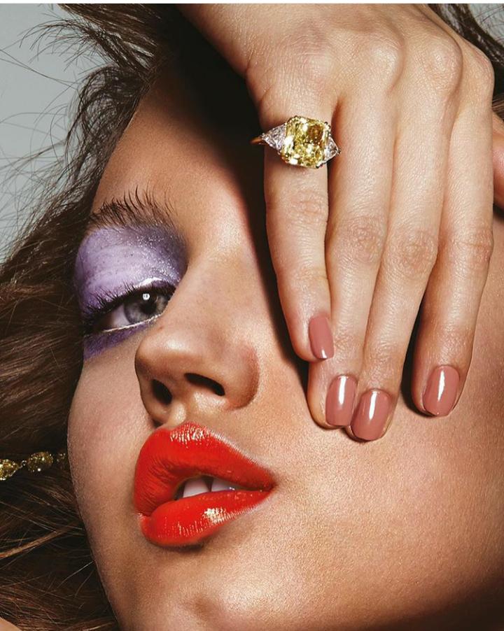 mysocialstyles's tweet photo. #Ralphsiciliano #Makeup Work... #cosmetology #makeupart #mysocialstyles #nyc #tampa #richmond #miami #virginia https://t.co/NcG3Vdxlrc