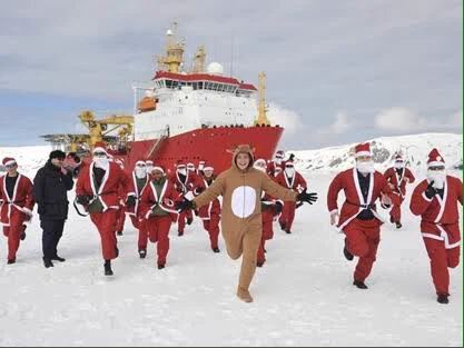 イェアアアア！！！イギリス海軍のクリスマスが陽気www