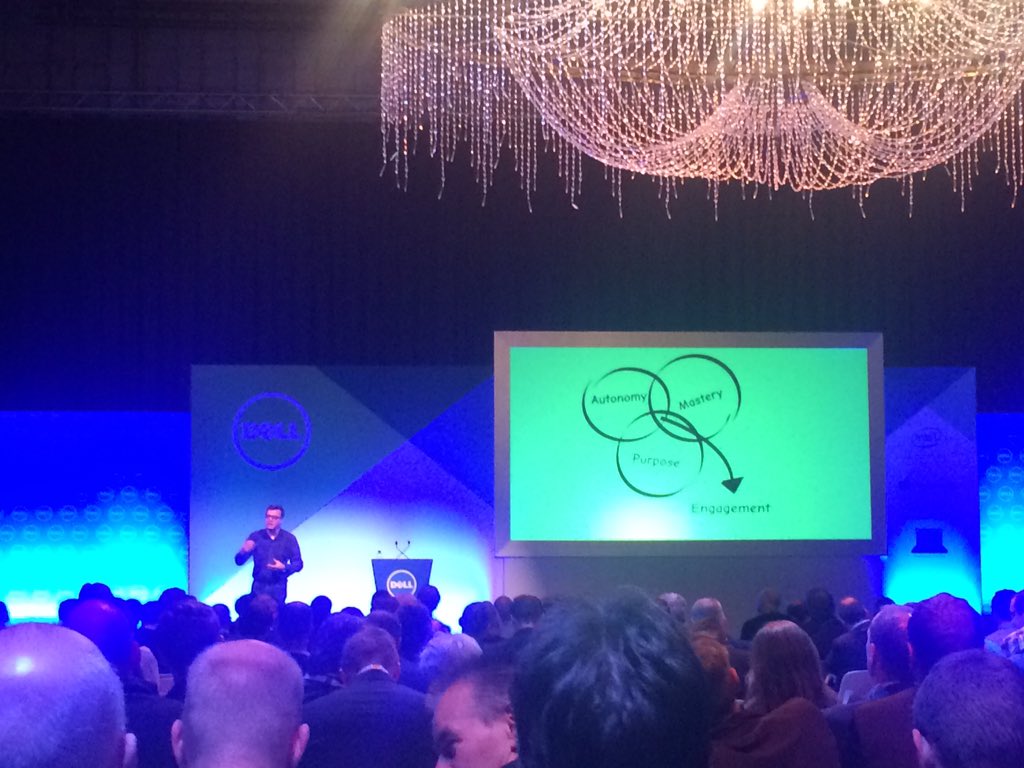 DellLuistert's tweet photo. https://t.co/vo51DkPhUC's CIO Brendan Bank over het belang van de 'mens' binnen IT en zijn team #DellST15 https://t.co/xSe5MgI6ZM