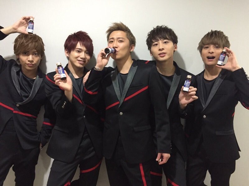 Da_iCE_Yu_i's tweet image. この人達に今日初めて会えたなんてまだ信じられない…！
なんか…画面越しでもかっこいいけど、生で見た方が何倍もかっこいいのね…(；；)